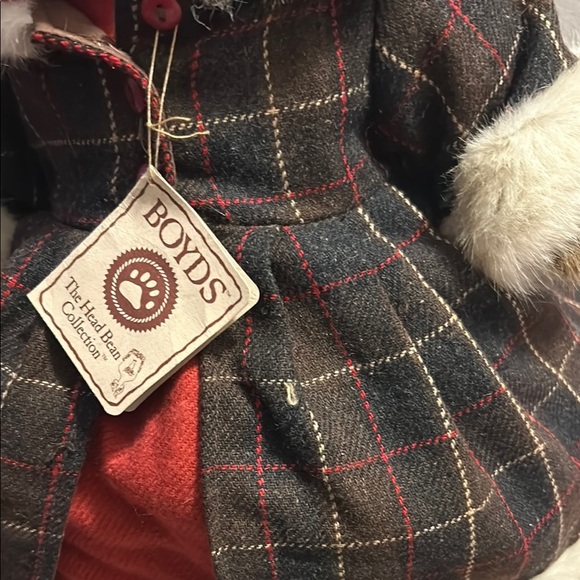 Vintage Boyds Bears Brown and Red Stuffed Animal with Cozy Outfit - Picture 8 of 12